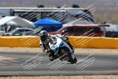 media/Apr-09-2022-SoCal Trackdays (Sat) [[c9e19a26ab]]/Turn 2 (1140am)/